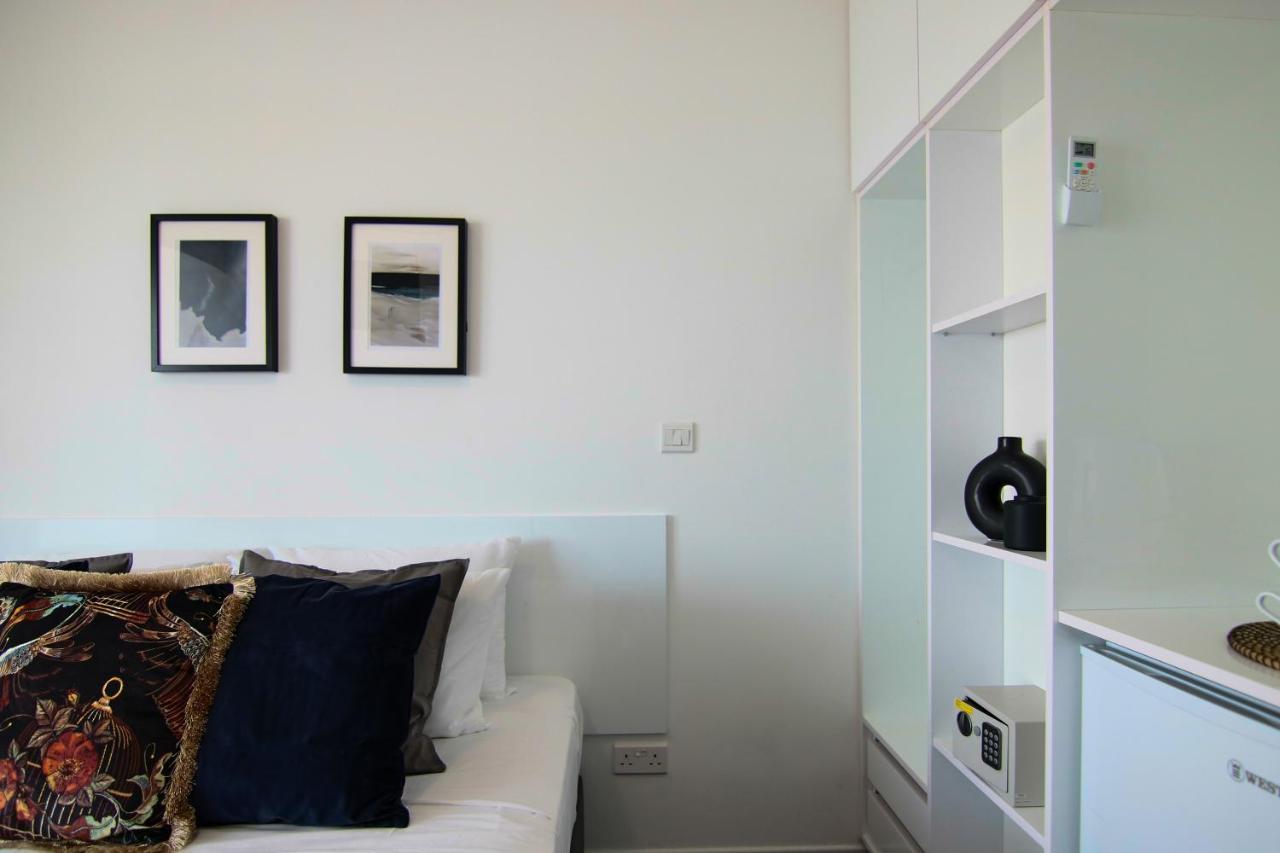 Phaedrus Living: Luxury Suite Nicosia 509 Екстериор снимка